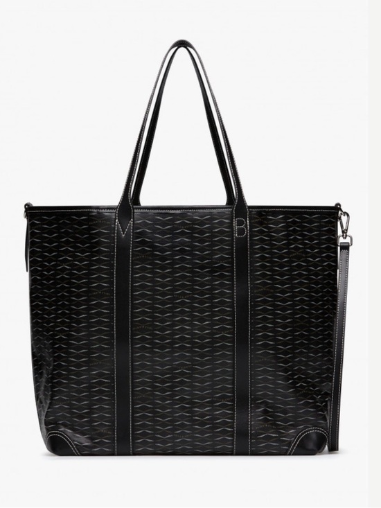 Voile Blanche Handbags - NWT VOILE BLANCHE ROOM 1 LARGE TOTE BAG in BLACK